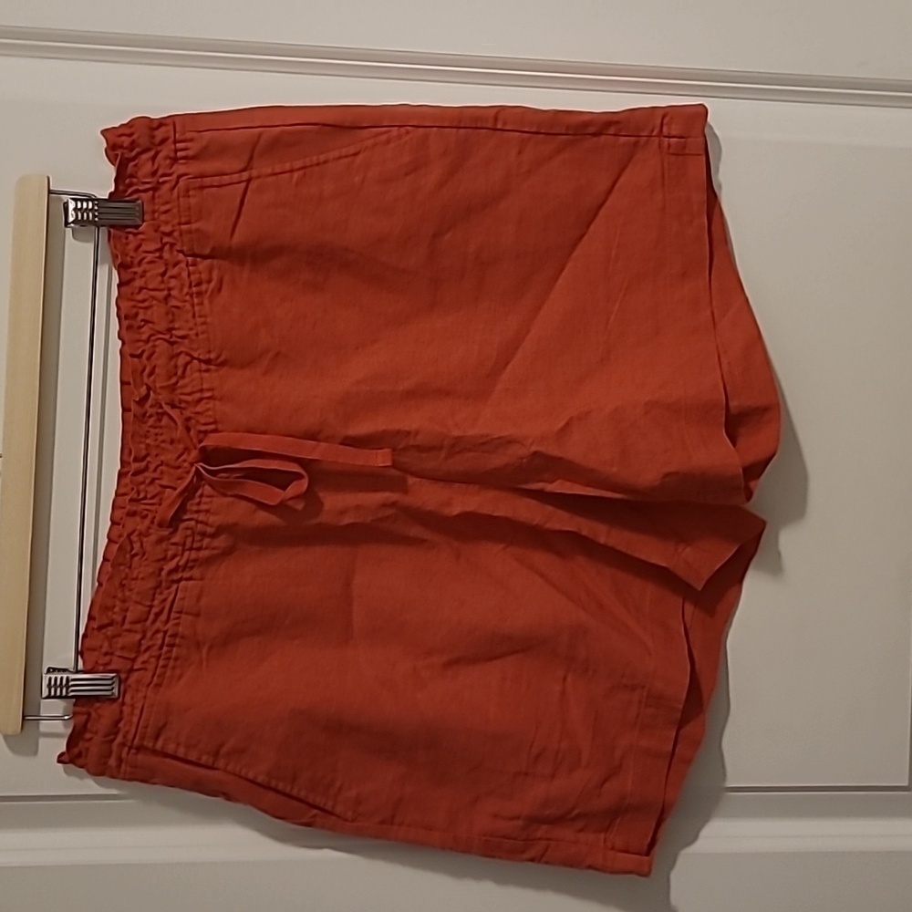 Jachs Girlfriend orange shorts